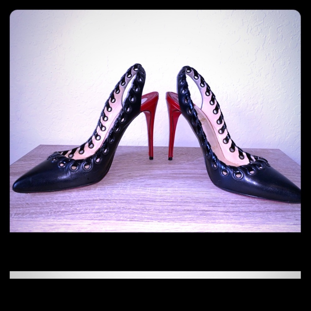 Christian Louboutin Size 37.5